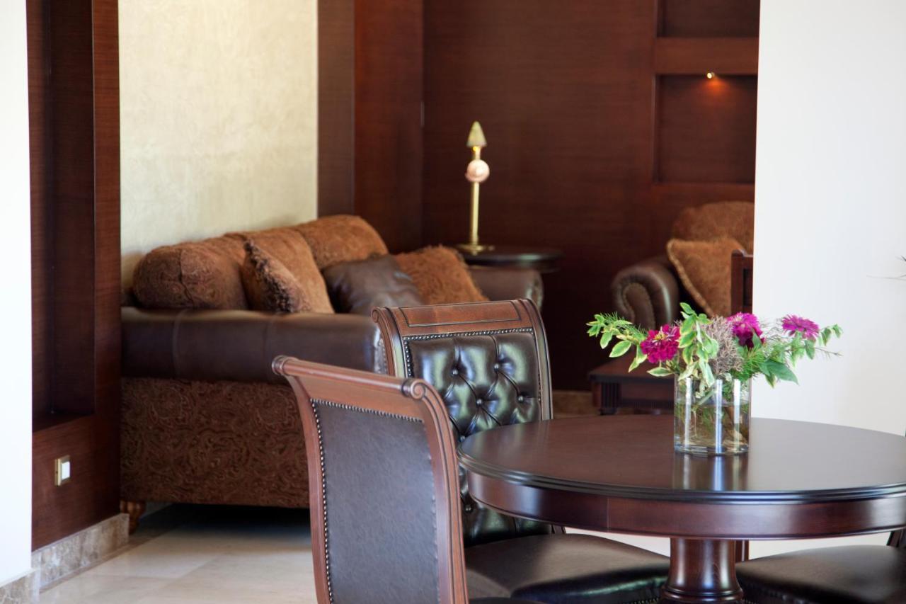 Okeanis Golden Resort Като-Даратсо Экстерьер фото